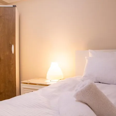 شقة Furnished Stylish Sea View Flat In Konak إزمير