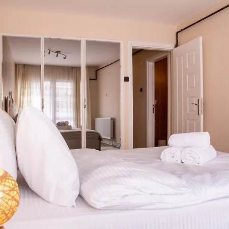 Furnished Stylish Sea View Flat In Konak * İzmir
