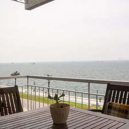 Furnished Stylish Sea View Flat In Konak *