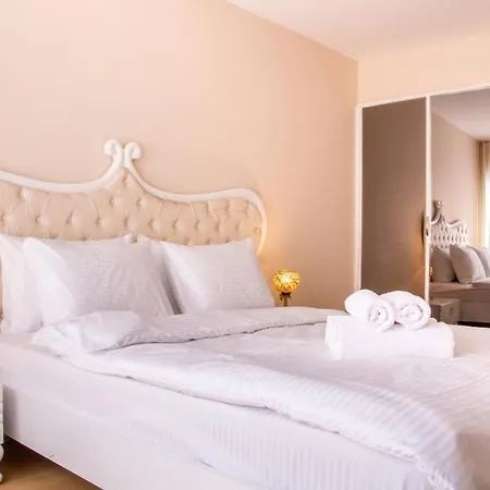 Daire Furnished Stylish Sea View Flat In Konak