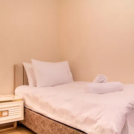 Furnished Stylish Sea View Flat In Konak